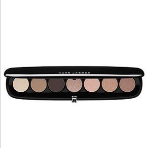 Marc Jacobs Plush Shawdow Palette 206 THE LOLITA